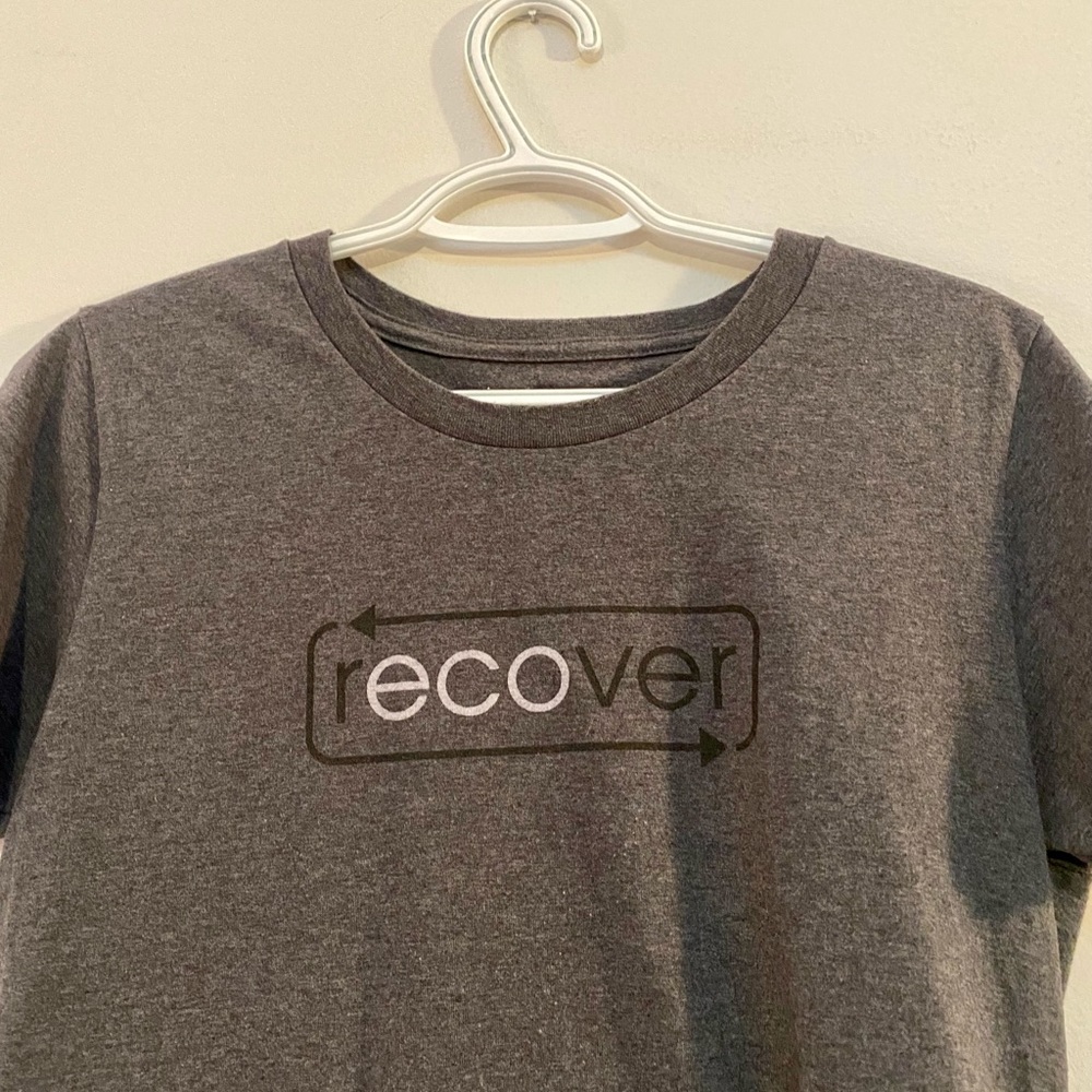 Recover T-shirt - Picture 3 of 3
